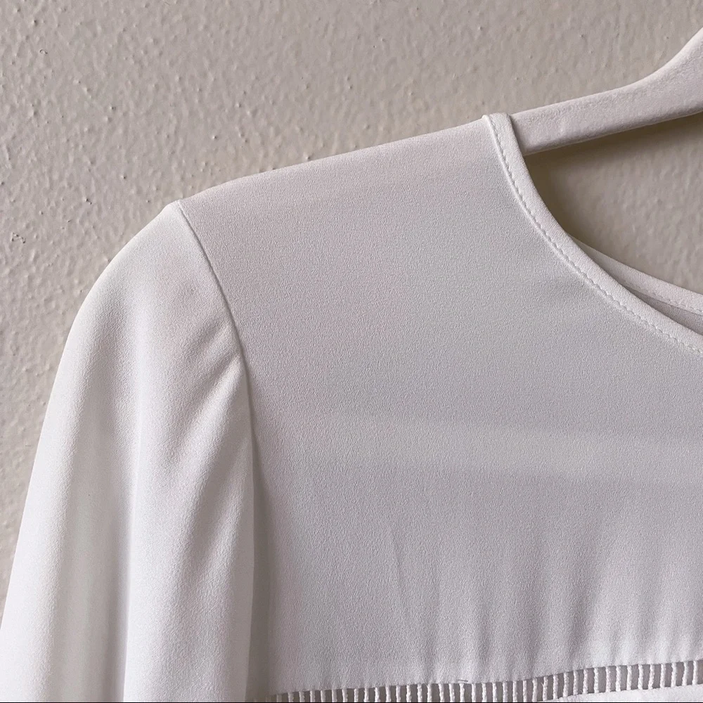 White House Black Market Blouse - Picture 3 of 9